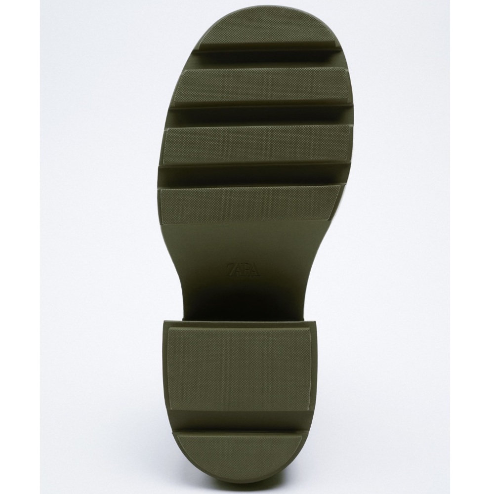 Zara Lug Sole Heeled Leather Ankle Boots - Picture 6 of 6